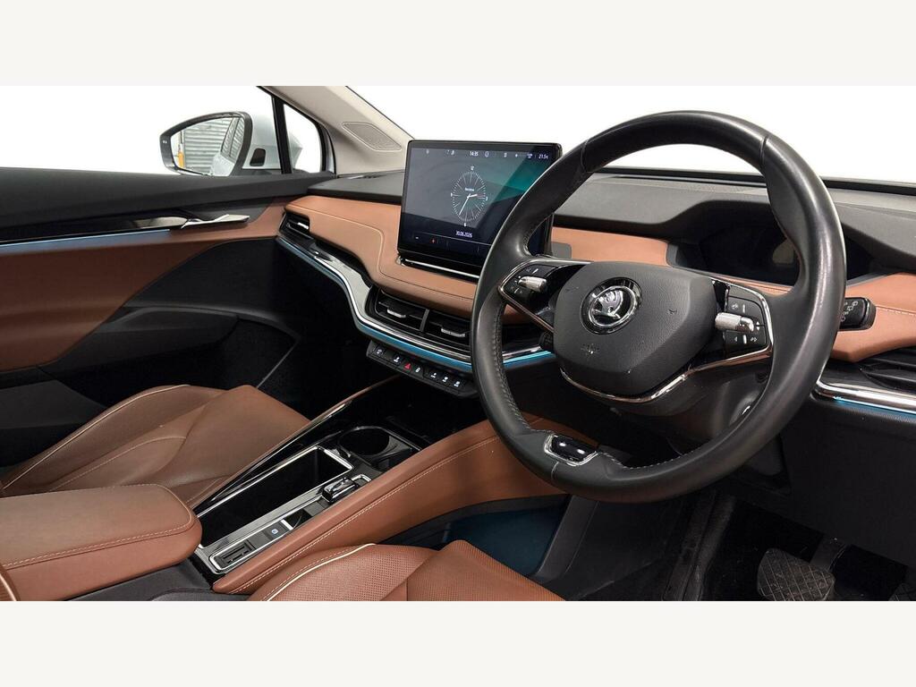 Skoda ENYAQ Iv 62Kwh 60 Dc120kw White #5