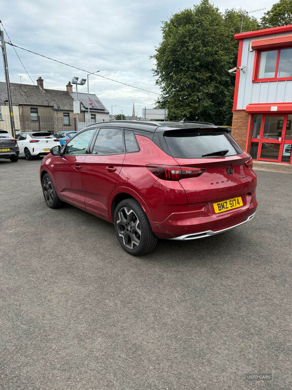 Vauxhall Grandland 1.2 Turbo Ultimate BMZ5174 Red #4