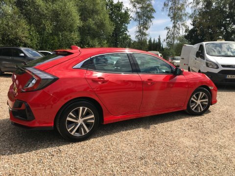 Honda Civic 1.0 Vtec Turbo Red #5