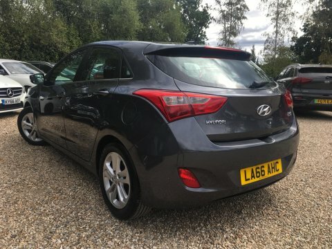Hyundai I30 1.4 Blue Drive Grey #3