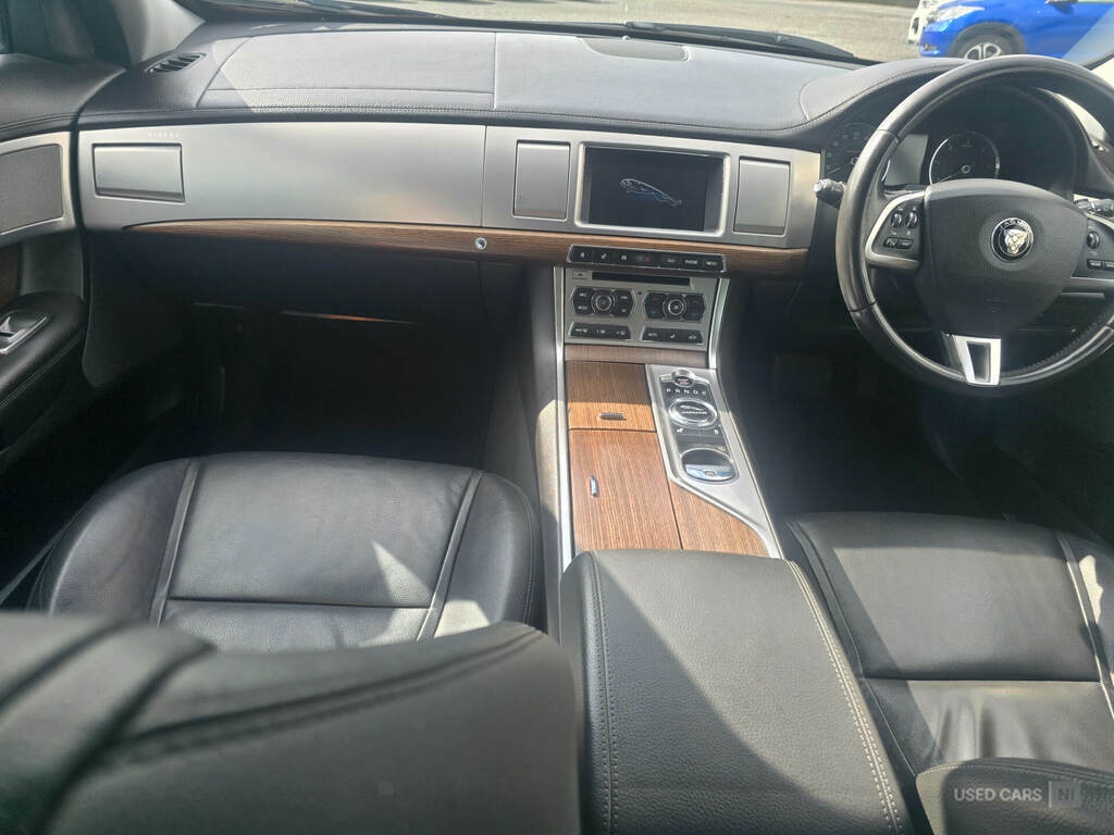 Jaguar XF 2.2D 200 Luxury Grey #6