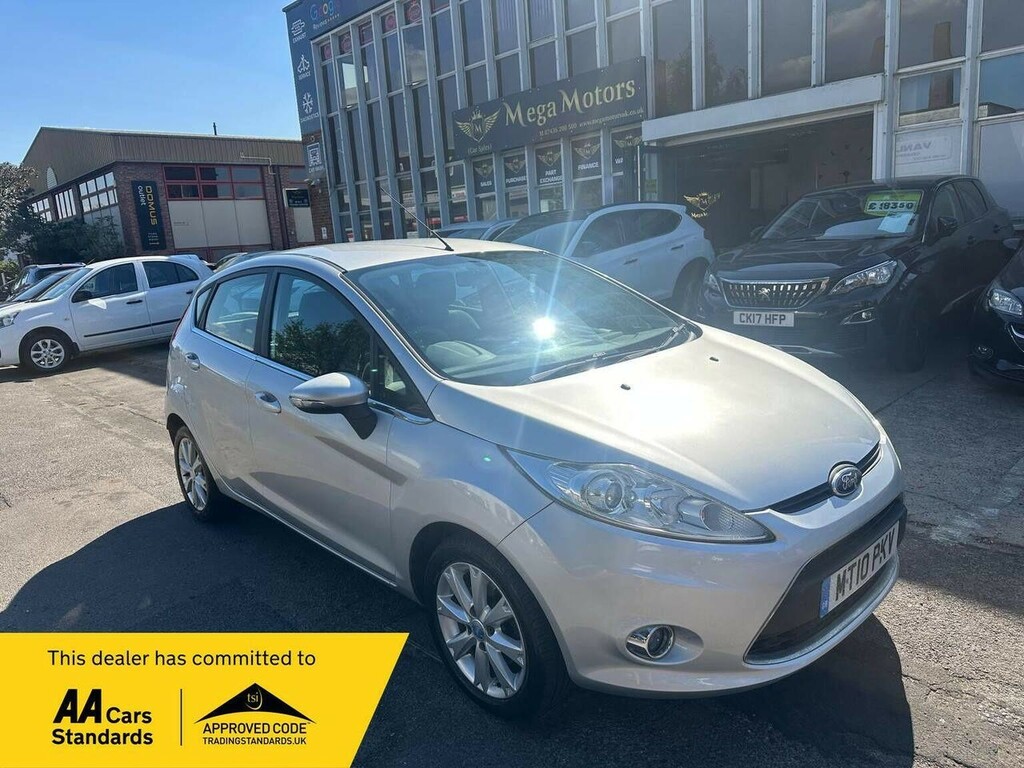 Ford Fiesta Hatchback 1.25 Zetec 201010 Silver