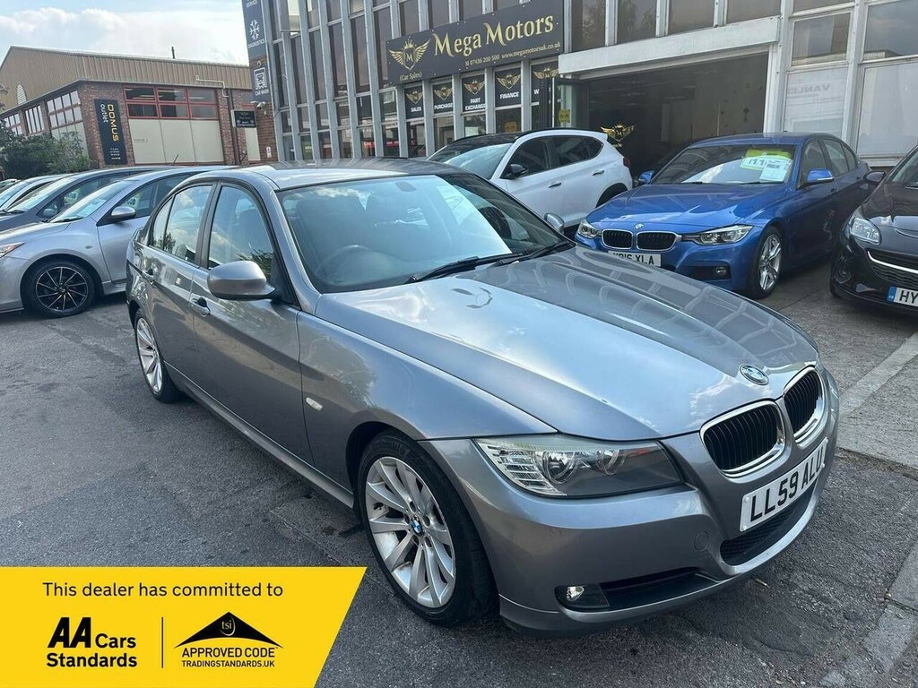 BMW 3 Series Saloon 2.0 318I Se Steptronic Euro 5 200959 Grey