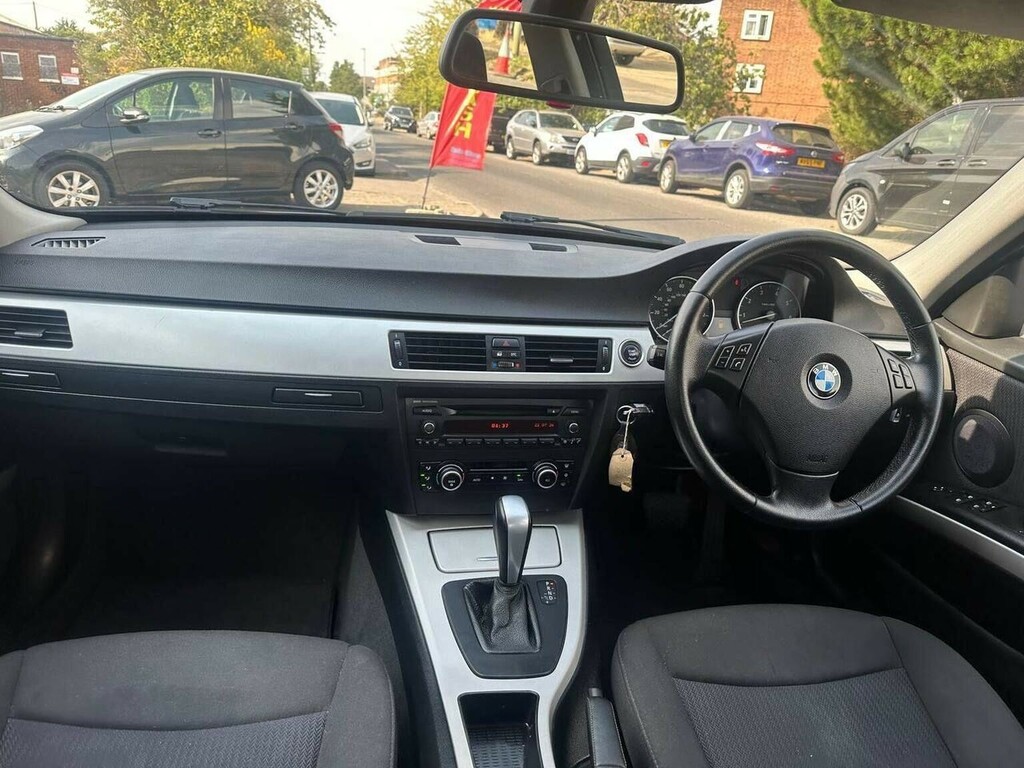 BMW 3 Series Saloon 2.0 318I Se Steptronic Euro 5 200959 LL59ALU Grey #2