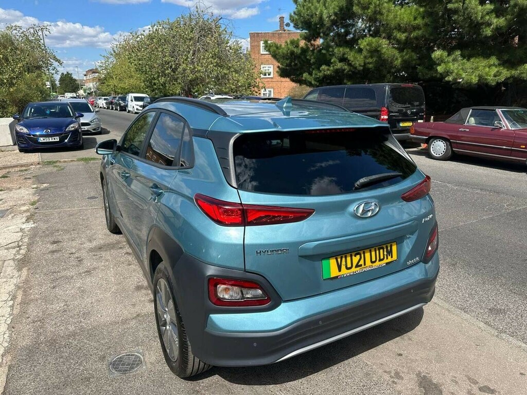 Hyundai Kona Suv 64Kwh Premium 7Kw Charger 202121 VU21UDM Blue #6
