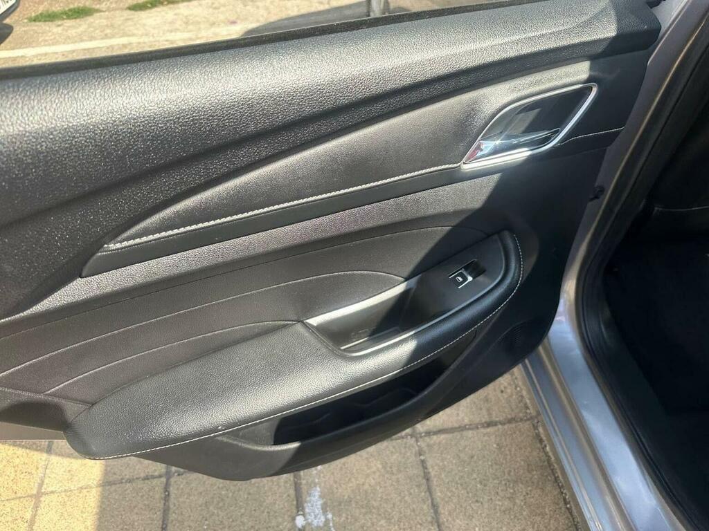 MG MG5 61.1Kwh Se Estate 156 Ps White #13