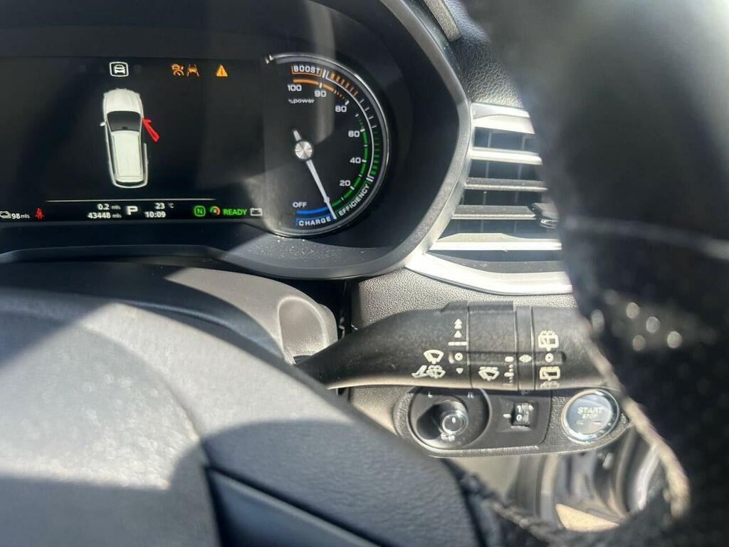 MG MG5 61.1Kwh Se Estate 156 Ps White #28