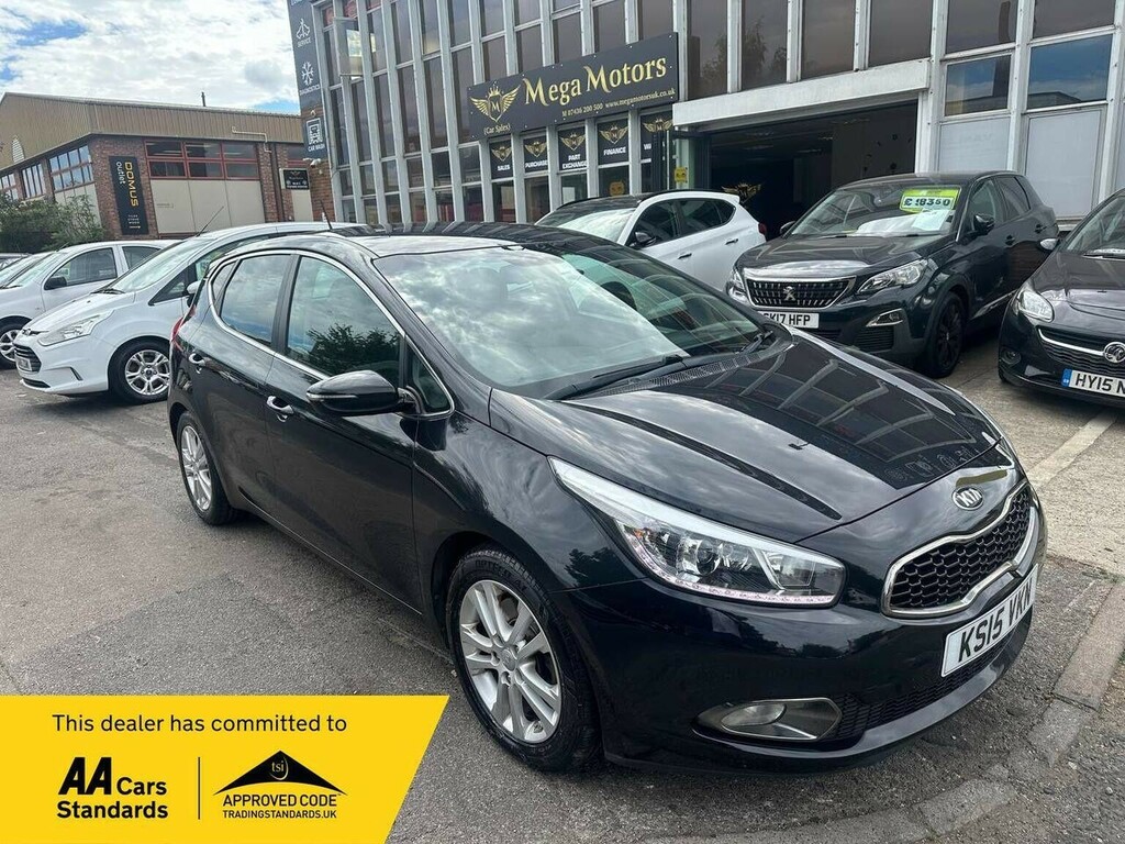 Kia Ceed Hatchback 1.6 Gdi Ecodynamics 3 Euro 5 Ss Black