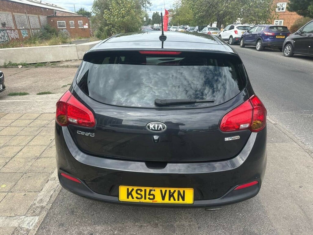 Kia Ceed Hatchback 1.6 Gdi Ecodynamics 3 Euro 5 Ss Black #5