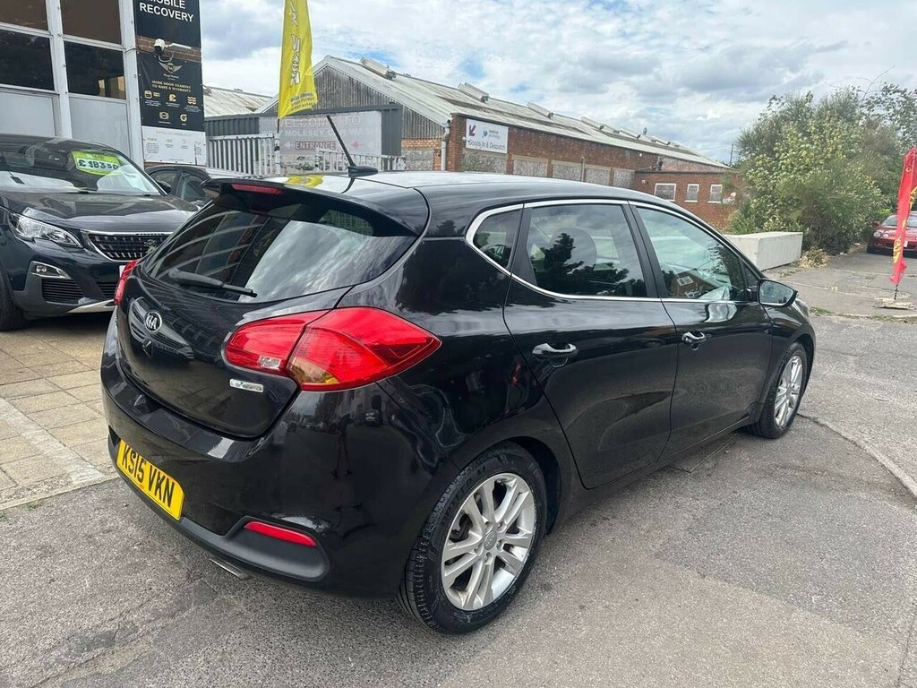 Kia Ceed Hatchback 1.6 Gdi Ecodynamics 3 Euro 5 Ss Black #4