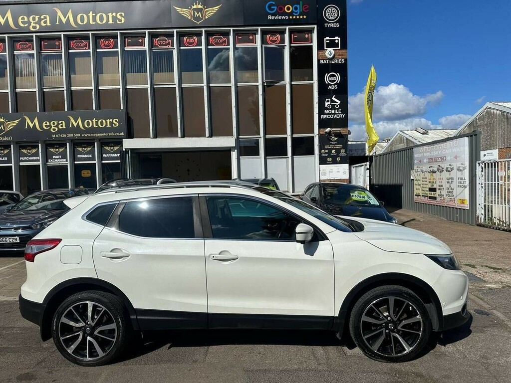 Nissan Qashqai Suv 1.2 Dig-t Tekna Xtron 2Wd Euro 6 Ss 20 VK16PWF White #3