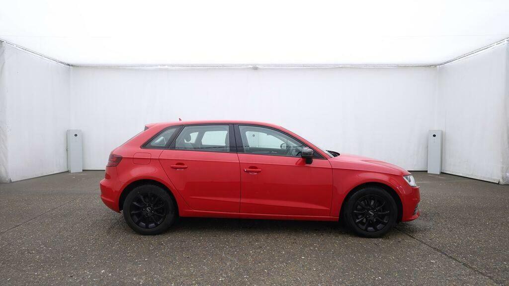 Audi A3 1.4 Tfsi Se Sportback S Tronic Euro 5 Ss Red #5