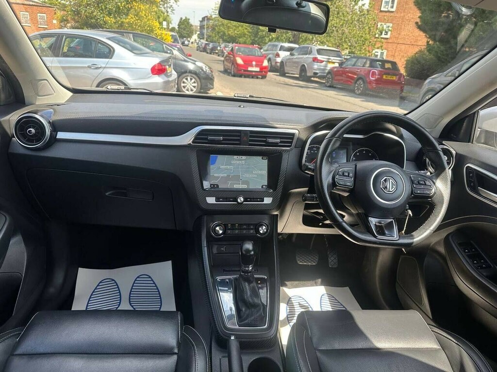MG ZS 1.0 T-gdi Exclusive Euro 6 Silver #2