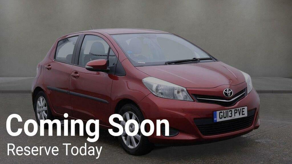 Toyota Yaris 1.5 Vvt-h T Spirit Cvt Euro 5 Grey #1