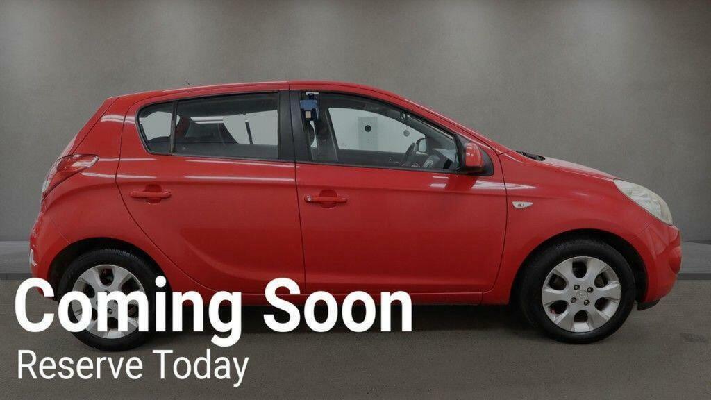 Hyundai I20 1.2 Comfort Euro 5 Red #4