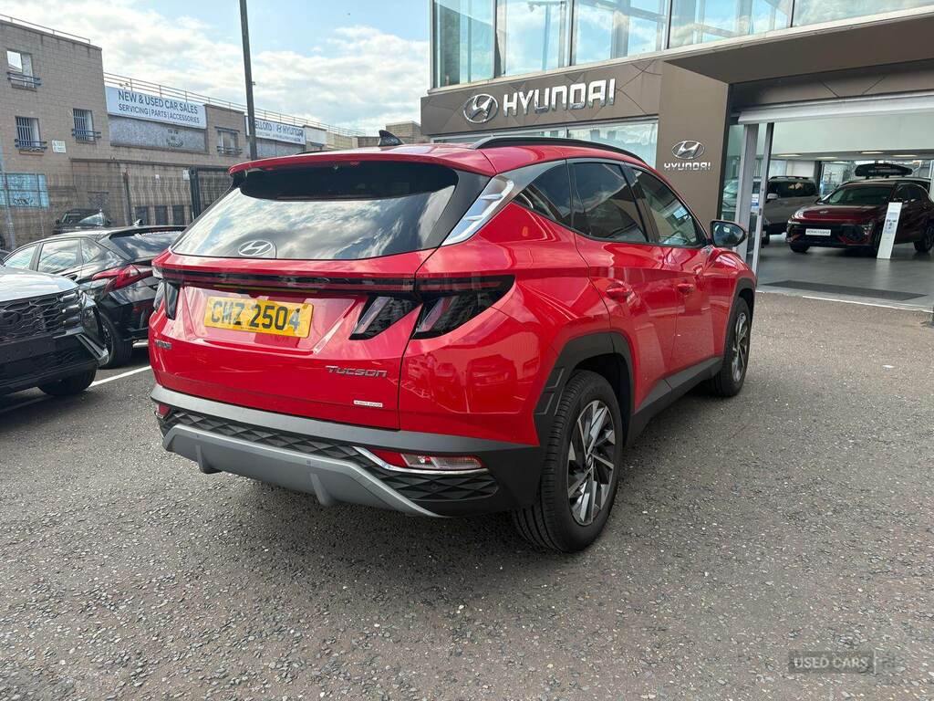 Hyundai Tucson 1.6 Tgdi Premium 2Wd Red #3