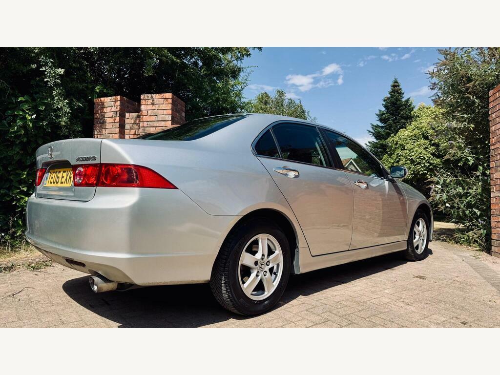 Honda Accord 2.0 I-vtec Se Silver #2