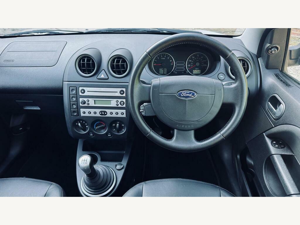 Ford Fiesta Fiesta Ghia Blue #11