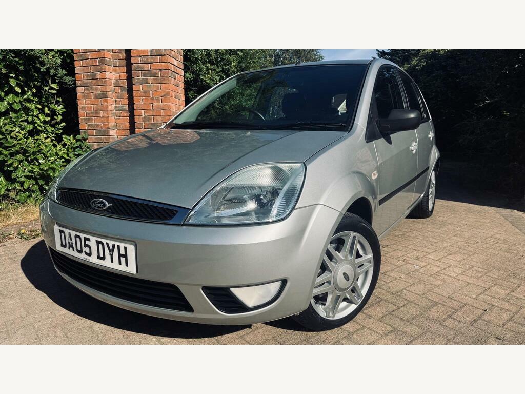 Ford Fiesta Fiesta Ghia Blue #1