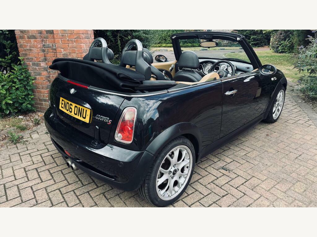 Mini Convertible Cooper Silver #2