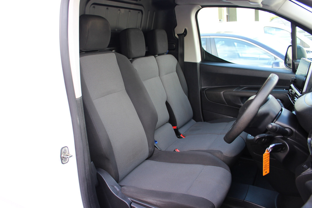 Peugeot Partner 1.2 Puretech Professional L1 109 Bhp White #10