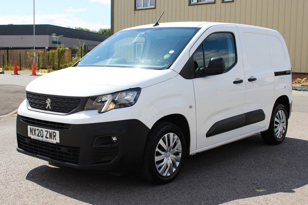 Peugeot Partner Proffesional 1.5 Hdi White #3
