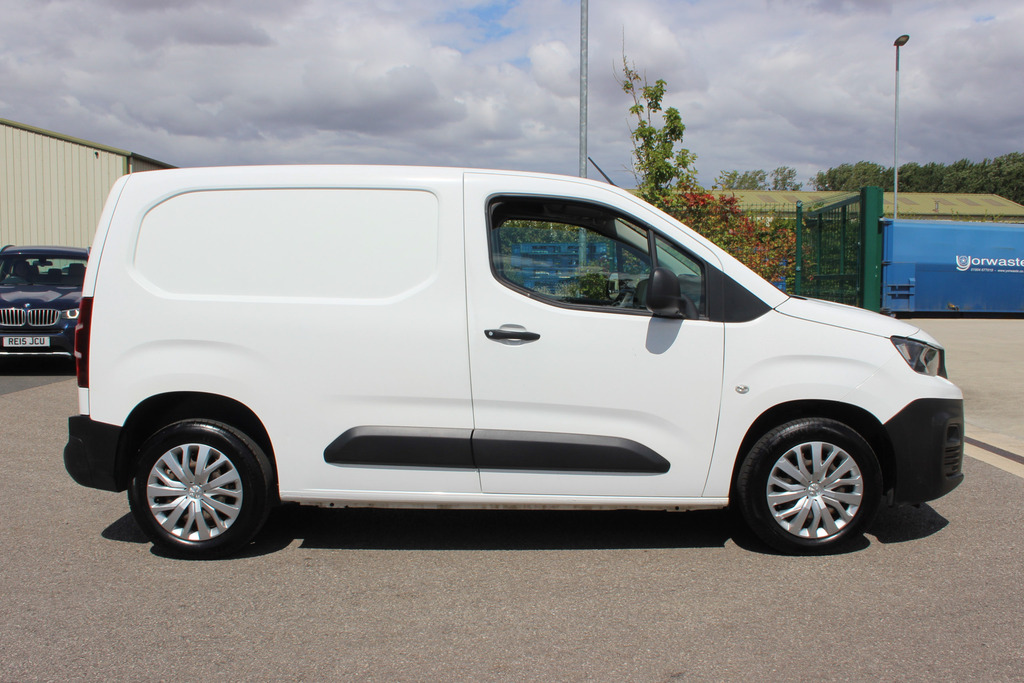 Peugeot Partner 1.2 Puretech Professional L1 109 Bhp White #8