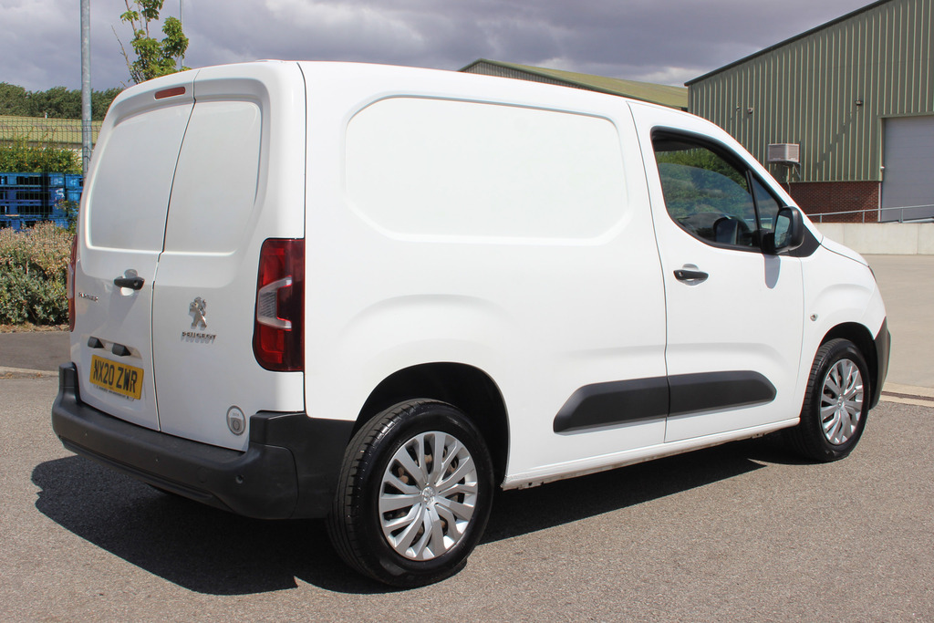 Peugeot Partner 1.2 Puretech Professional L1 109 Bhp White #7