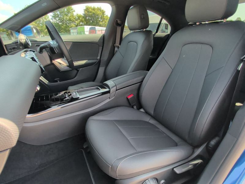 Mercedes-Benz CLA Class Cla 220D Amg Line Premium Plus Tip Blue #35