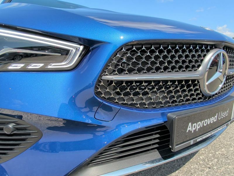Mercedes-Benz CLA Class Cla 220D Amg Line Premium Plus Tip Blue #18