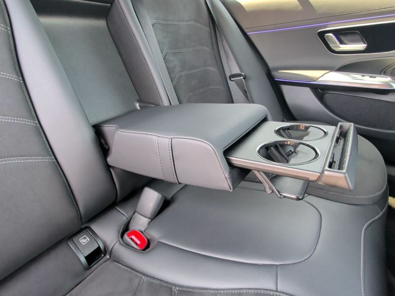 Mercedes-Benz E Class 2.0 E300e 25.4Kwh Amg Line Premium Plus Estate 5 Grey #30