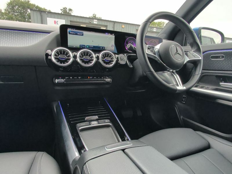 Mercedes-Benz EQA Suv Blue #6