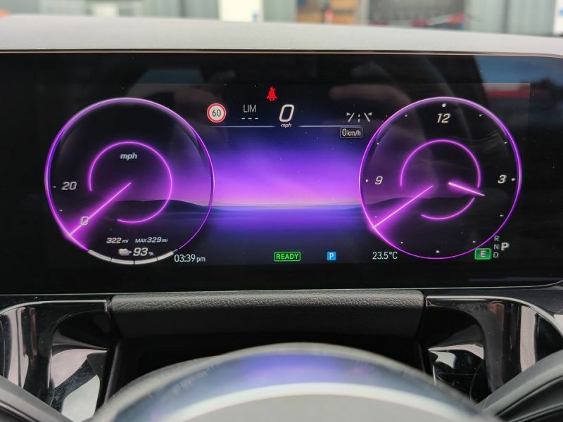 Mercedes-Benz EQA Eqa 250 140Kw Amg Line Executive 70.5Kwh Black #47