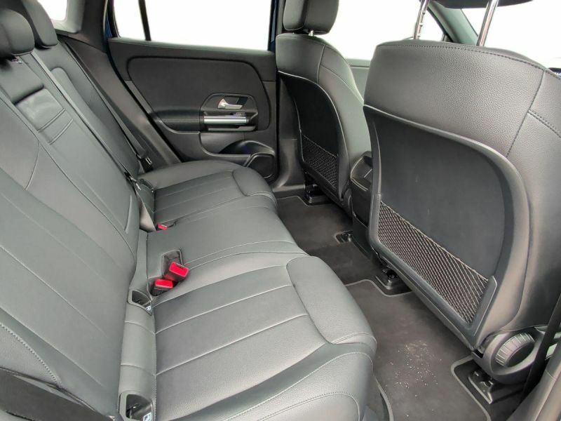 Mercedes-Benz EQA Eqa 250 140Kw Amg Line Executive 70.5Kwh Black #10