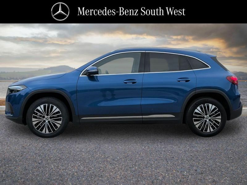 Mercedes-Benz EQA Eqa 250 140Kw Amg Line Executive 70.5Kwh Black #13