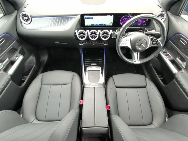 Mercedes-Benz EQA Eqa 250 140Kw Amg Line Executive 70.5Kwh Black #7