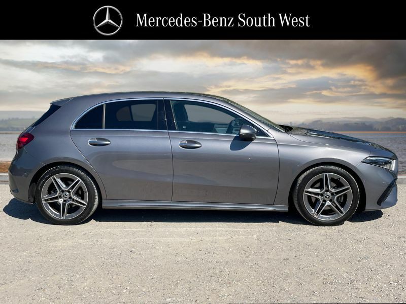 Mercedes-Benz A Class A 180 Amg Line Premium M Black #3