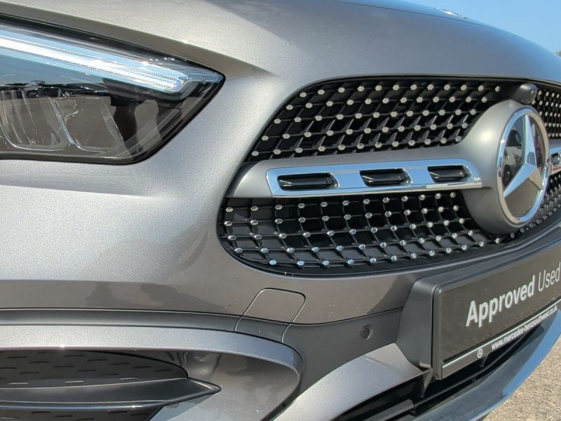 Mercedes-Benz GLA Class 220D 4Matic Amg Line Premium Plus 2025 Grey #19