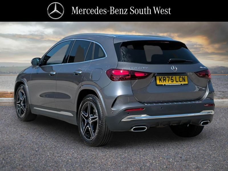 Mercedes-Benz GLA Class Suv Grey #2