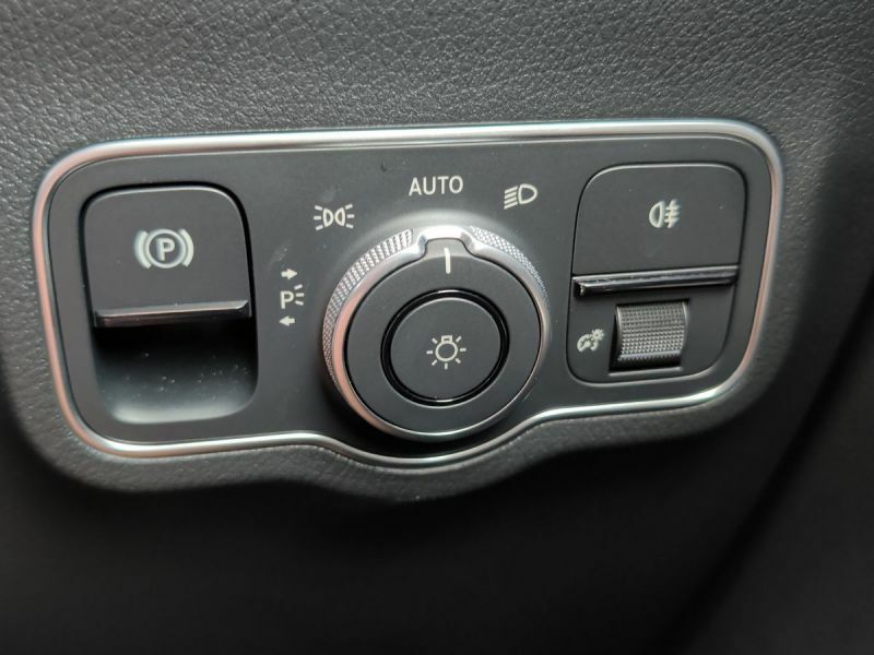 Mercedes-Benz GLA Class 220D 4Matic Amg Line Premium Plus 2025 Grey #51