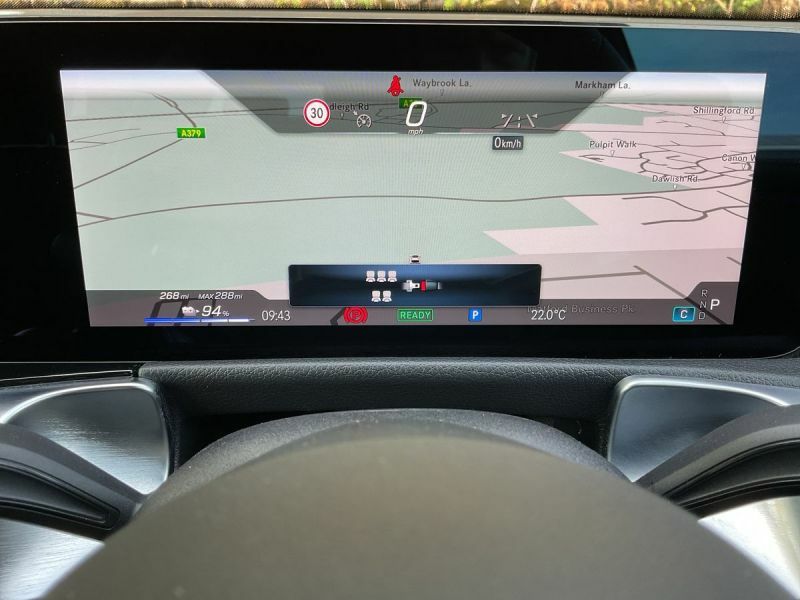 Mercedes-Benz EQB 250 70Kwh #60