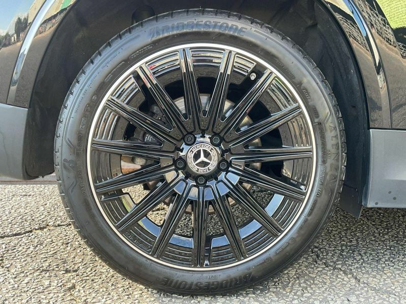 Mercedes-Benz GLA Class Hatchback Black #4