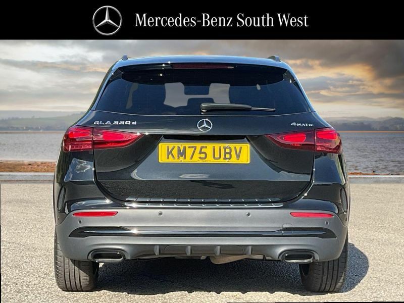 Mercedes-Benz GLA Class 1.3 Gla200h Mhev Amg Line Executive Suv Petr Black #12