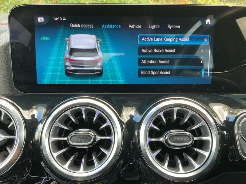 Mercedes-Benz EQA 250 140Kw Amg Line 66.5Kwh White #69