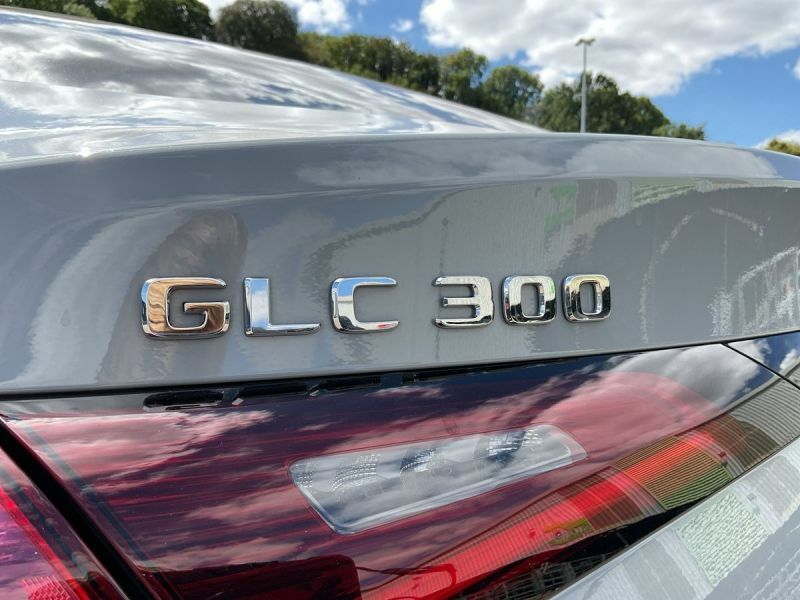 Mercedes-Benz GLC Class Glc 300D 4Matic Amg Line Premium 9G-tronic Silver #23