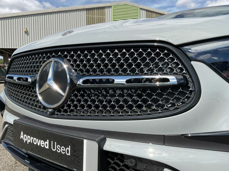 Mercedes-Benz GLC Class Glc 300D 4Matic Amg Line Premium 9G-tronic Silver #18
