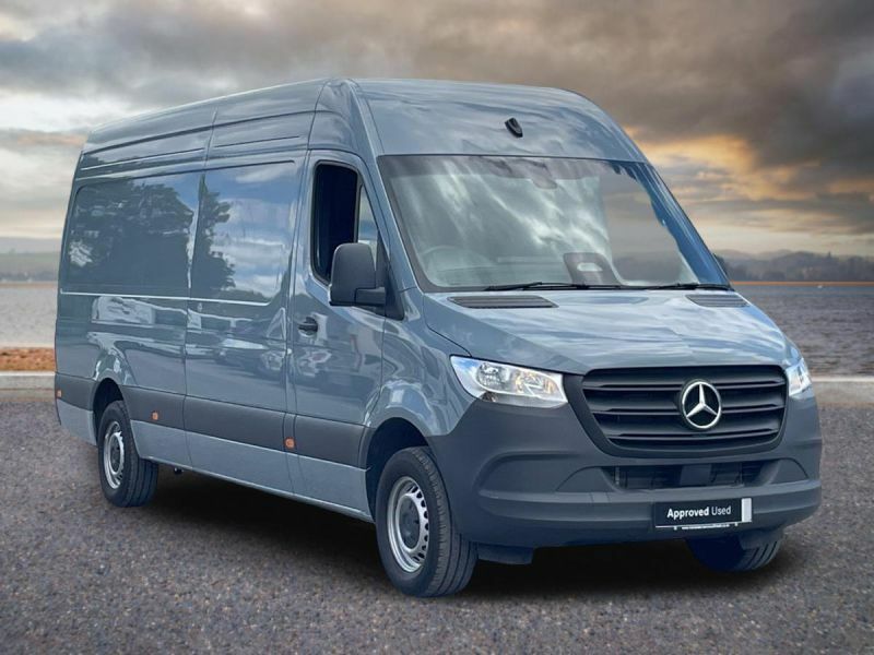 Mercedes-Benz Sprinter 2.0 315 Cdi Pro G-tronic Rwd L3 H2 Euro 6 S S Blue