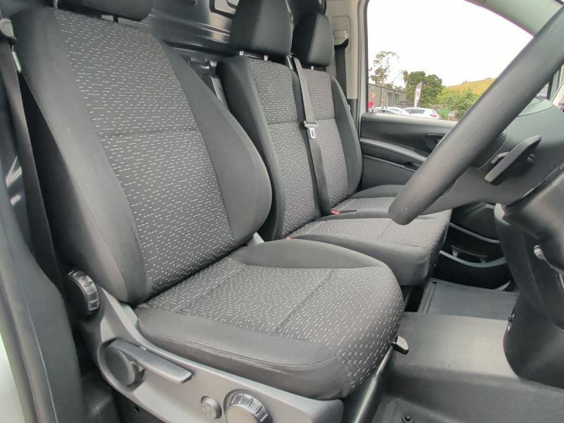 Mercedes-Benz Vito 119Cdi Sport Crew Van 9G-tronic Blue #31