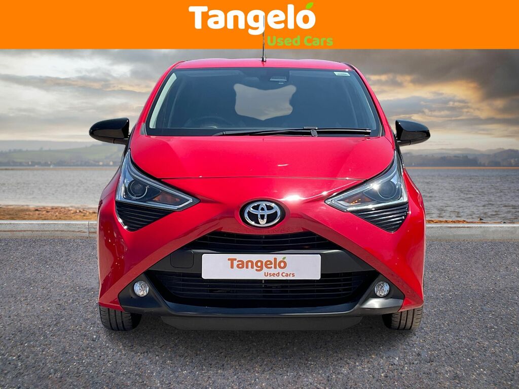 Toyota Aygo 1.0 Vvt-i X-play 5-Dr White #11