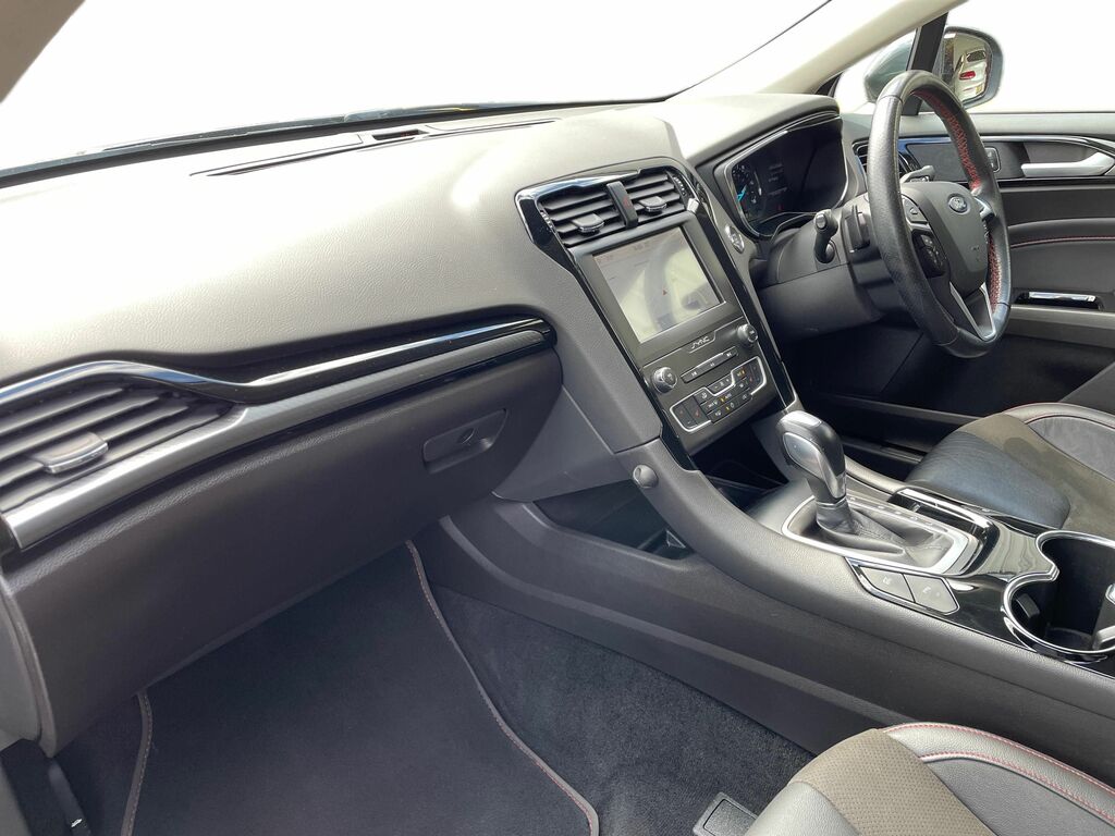 Ford Mondeo 2.0 Tivct Titanium Edition Saloon Hybri White #9